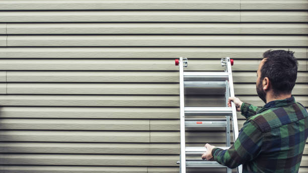 How To Choose The Right Materials for Your Siding Installation in 'West Liberty, KY